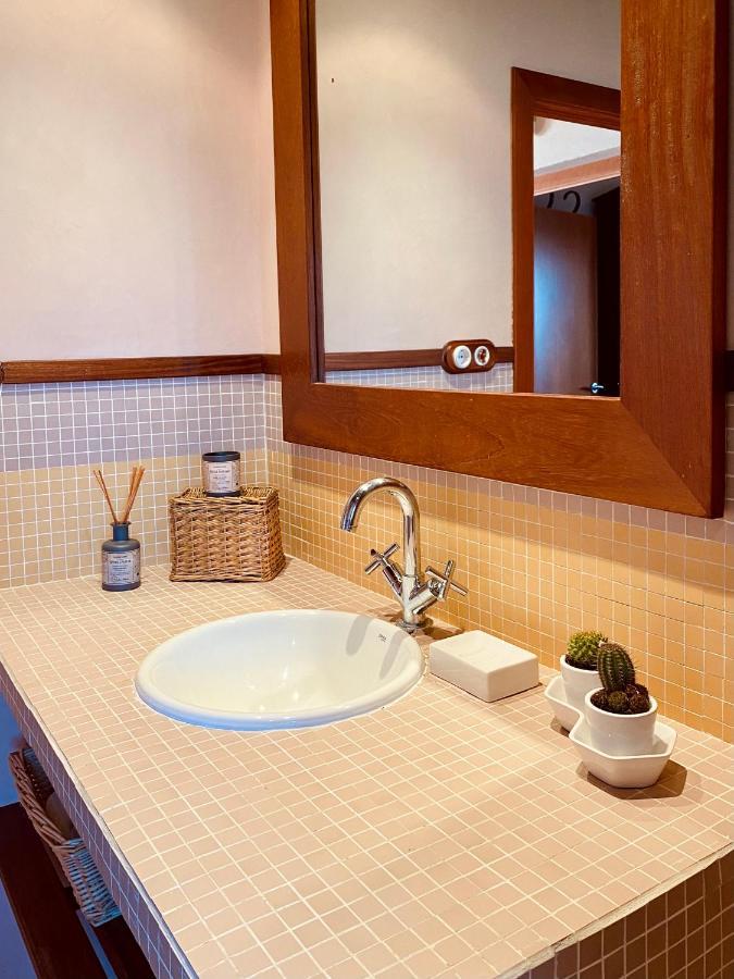La Casa Del Riu Vell Villa Sant Jaume d'Enveja Luaran gambar